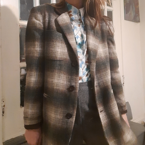 1980's plaid wool blazer w/ suede accents - Picture 8 of 12